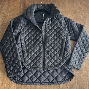 Athleta Whisper Featherless Puffer Jacket Black Puffer Jacket | Size Small